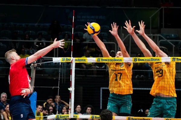 Na estreia do Sul-Americano de Vôlei, Seleção Brasileira vence Chile no RJ