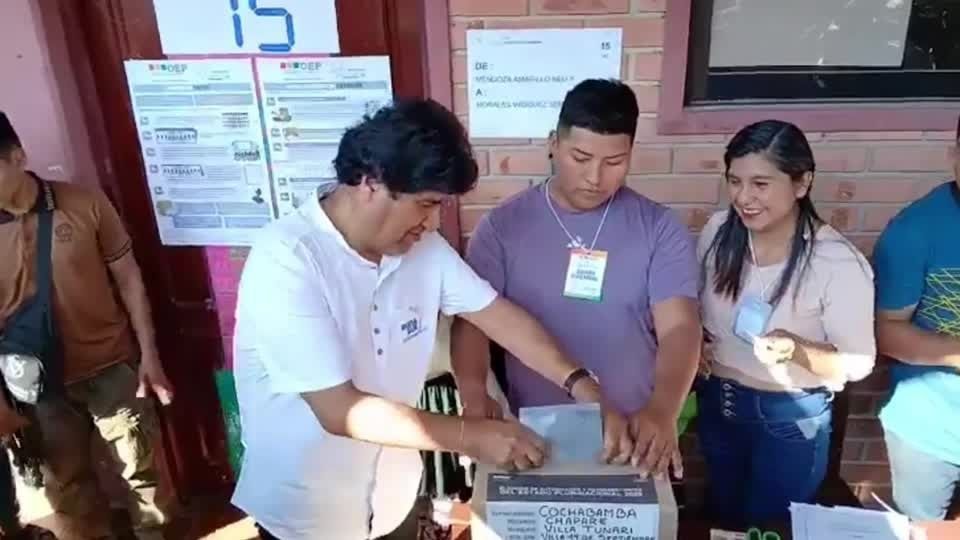 Juiz considera Evo Morales em desacato após ausência em julgamento