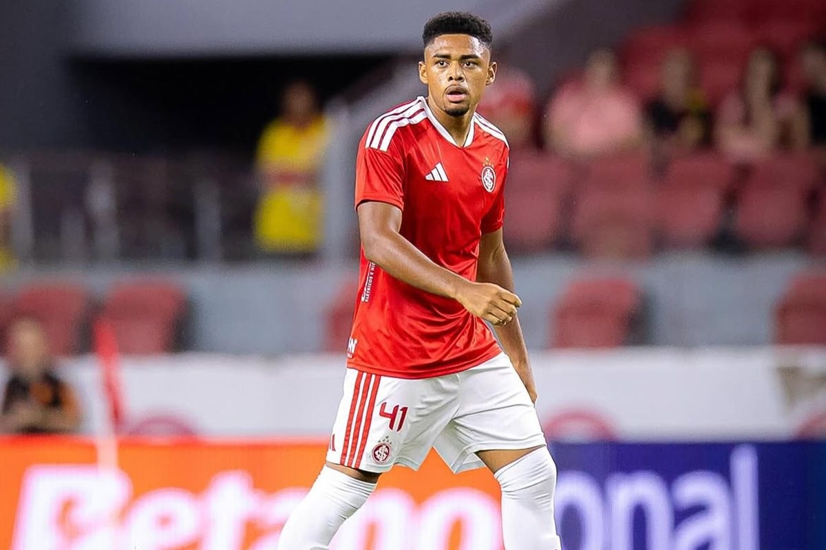 Victor Gabriel, do Inter, recebe efeito suspensivo e pode enfrentar Corinthians