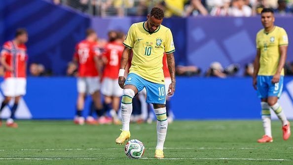 “Continue a jogar futebol”: o apelo que Neymar recebeu de seu pai
