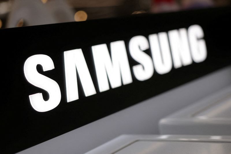 Funcionários da Samsung aprovam bônus milionário para evitar greve