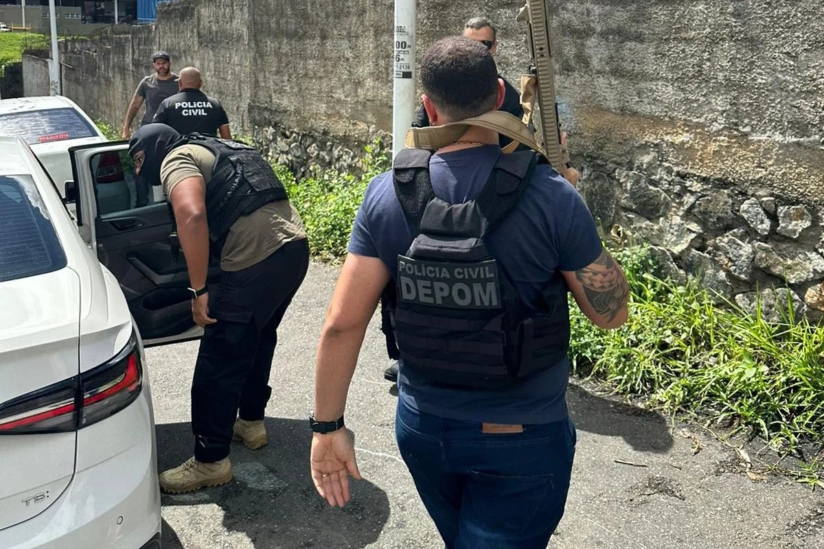 BA: grupo que enganava vítimas para trocar cartões em caixas é preso