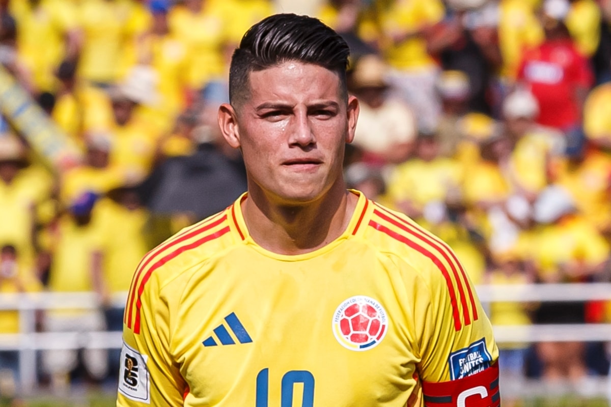 Após polêmica, James Rodríguez se desculpa com filha de presidente