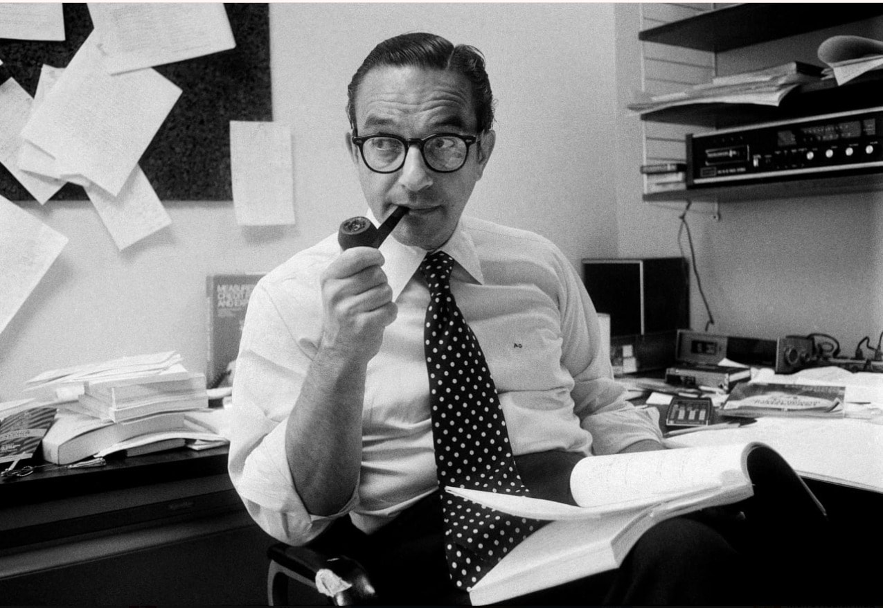 Alan Greenspan, ex-presidente do Fed, morre aos 100 anos nos EUA
