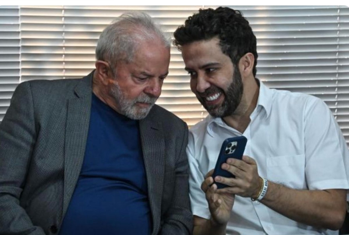 PT pede para desvincular "Exército do Lula" da campanha após norma do TSE