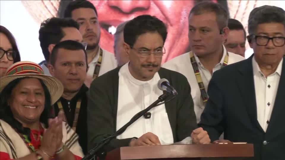 Eleições na Colômbia: líderes da direita latina parabenizam De la Espriella