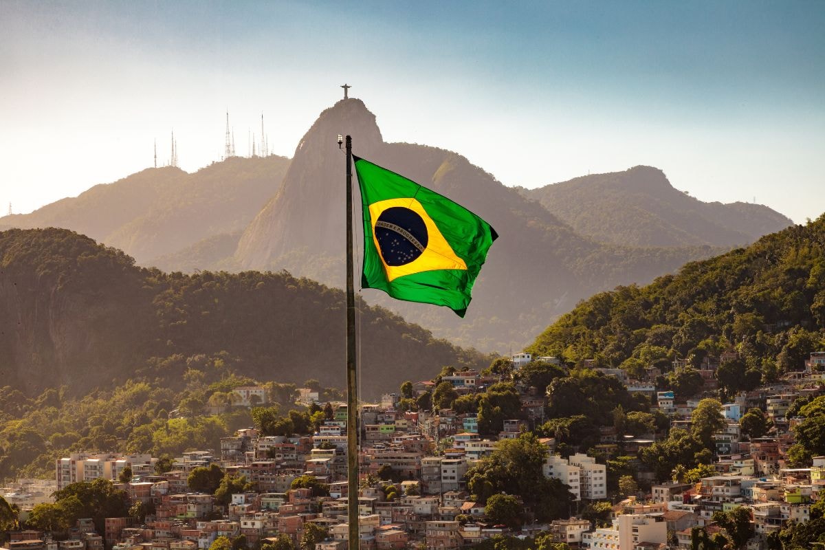 O Brasil endoidou (por Ricardo Guedes)