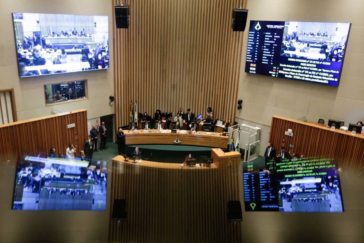 CLDF aprova lei que garante direitos trabalhistas em cooperativas