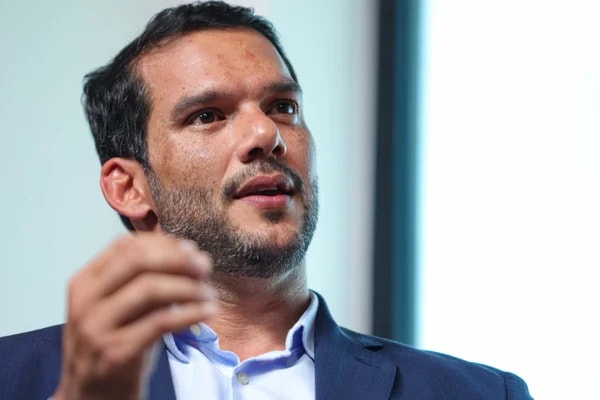 Presidente da CBF convoca reunião com federações para segunda
