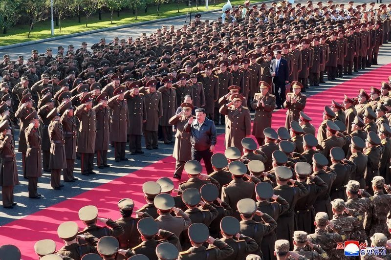 Líder da Coreia do Norte pede “revolução militar” e Exército mais forte