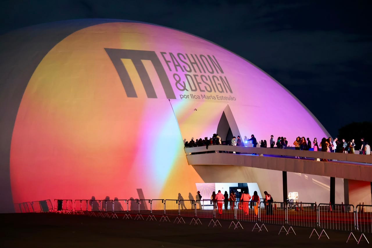 Metrópoles Fashion & Design une moda e arte em cartão-postal brasiliense. Veja o espaço