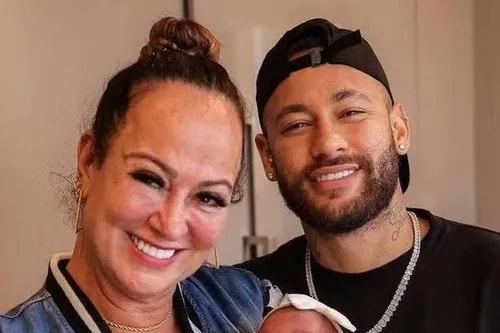 Mãe de Neymar faz pedido antes de possível retorno do craque à Seleção