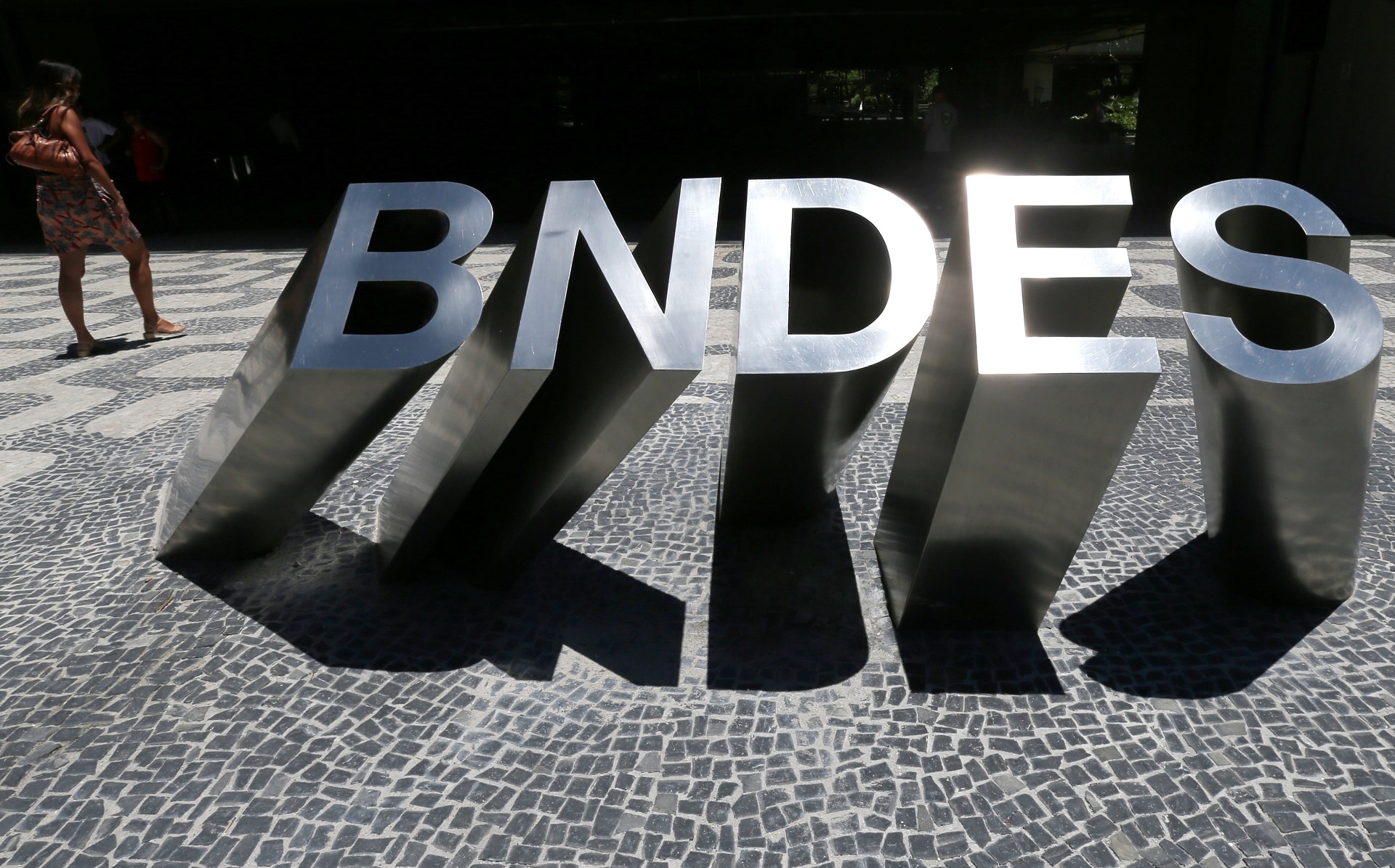 BNDES aprova R$ 25 milhões para fornecedora do SUS instalada em Goiânia