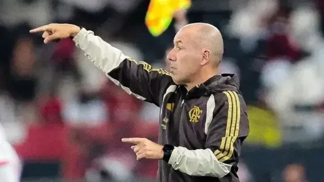 Flamengo se aproxima de 90% de chances de título no Brasileiro após goleada