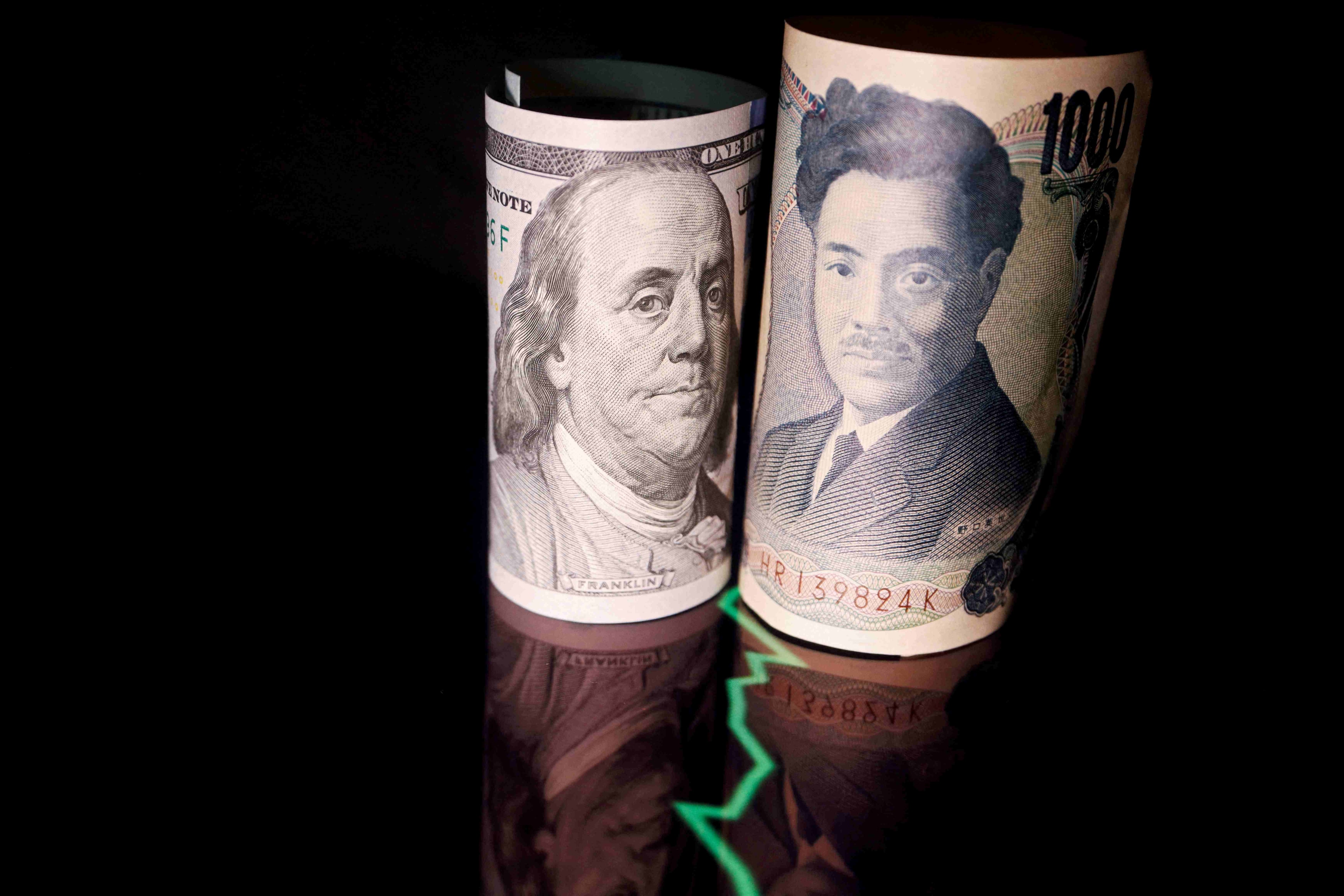 Títulos dos EUA e Japão sofrem perdas generalizadas, com fiscal e inflação no radar