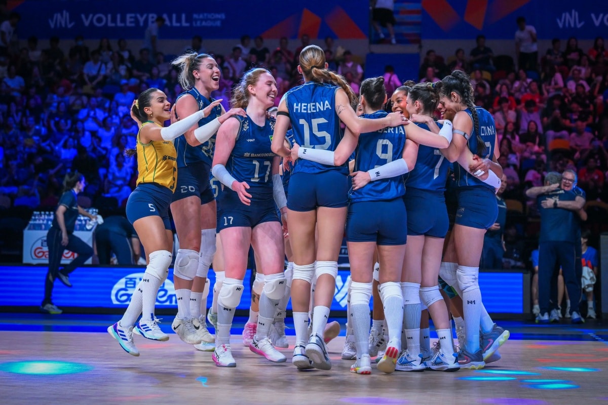 VNL: Brasil derrota a Itália em jogão e garante vaga na final