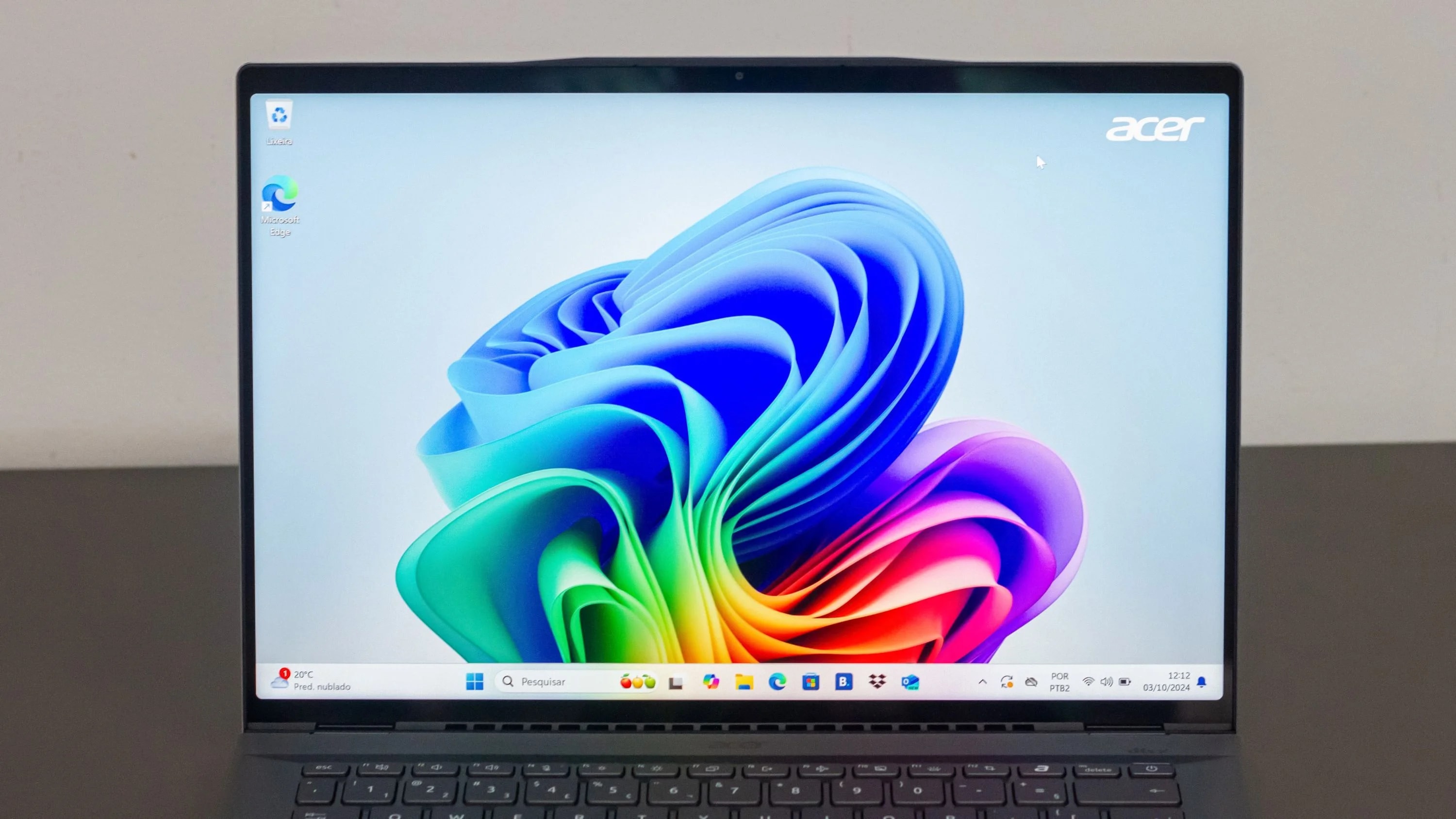 Microsoft promete Windows 11 mais rápido e sem travamentos até o final do ano