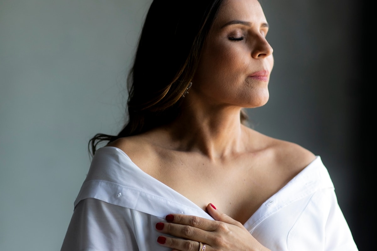 Após filha morrer com câncer, mãe também é diagnosticada: "Jornada difícil"