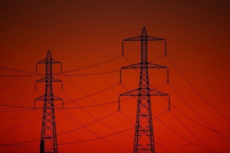 TJ suspende restrição a uso de energia externa por artistas na Av. Paulista