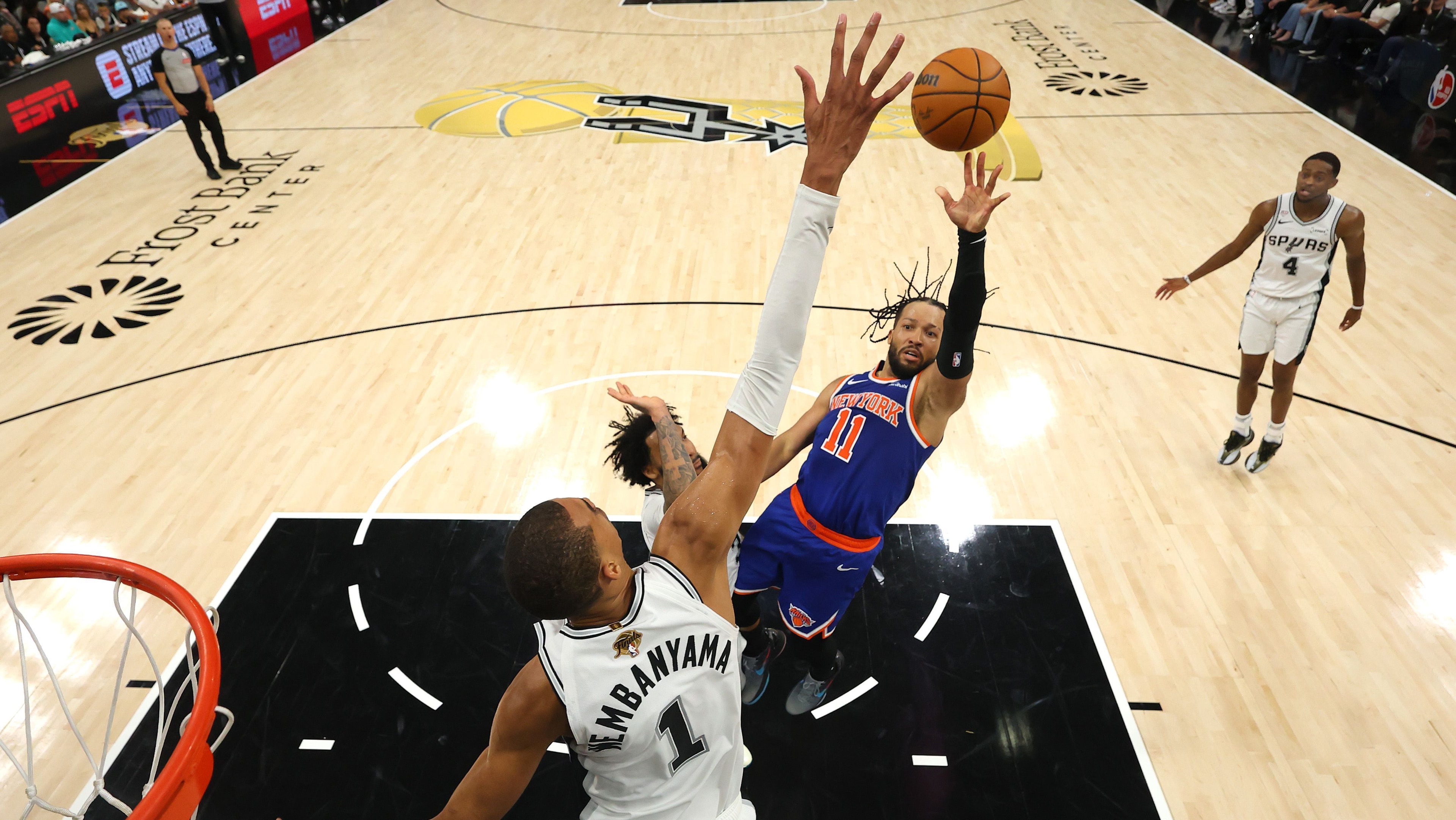 Técnico dos Knicks diz que jogada decisiva foi a maior da história da NBA