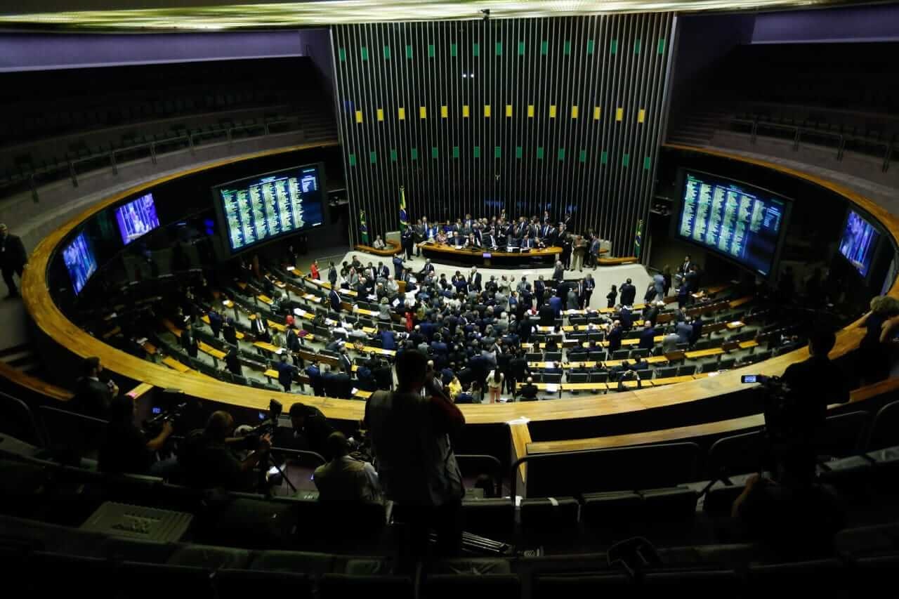 Após estreia da federação, desempenho eleitoral de União e PP cai quase 30%