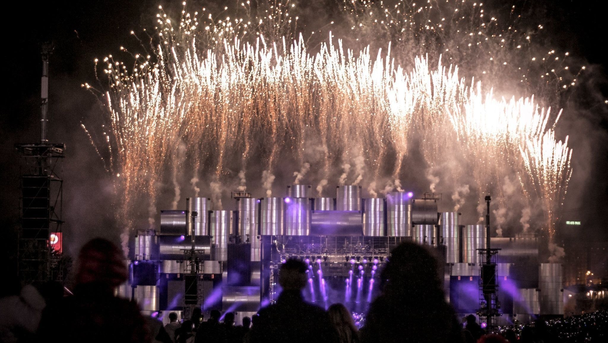 Rock in Rio: Capital Inicial critica Vorcaro e STF durante show