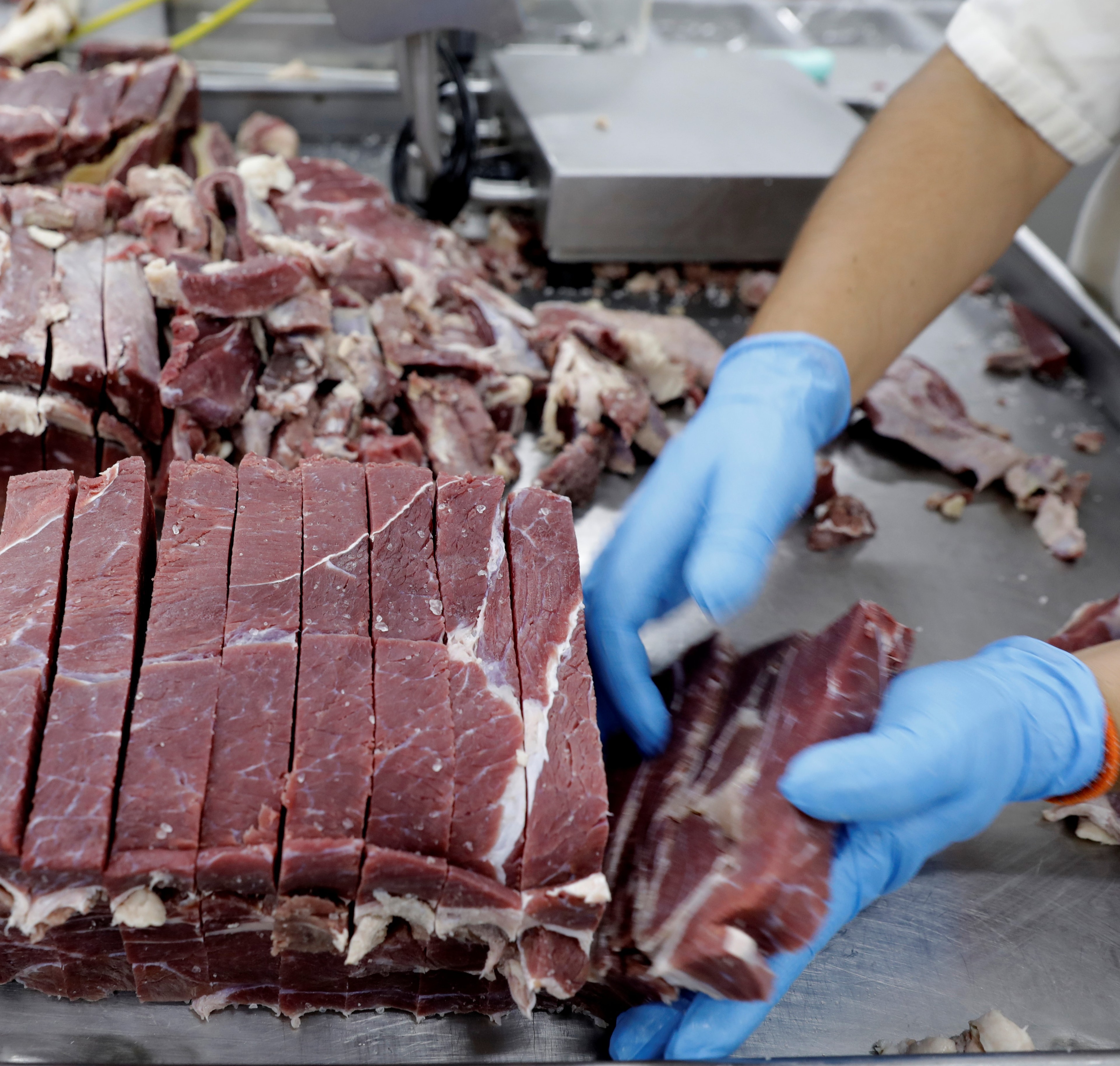 China confirma que Brasil atingiu 100% da cota de carne bovina
