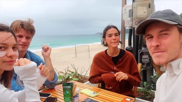 Bruna Marquezine responde declaração de Shawn Mendes após foto apagada