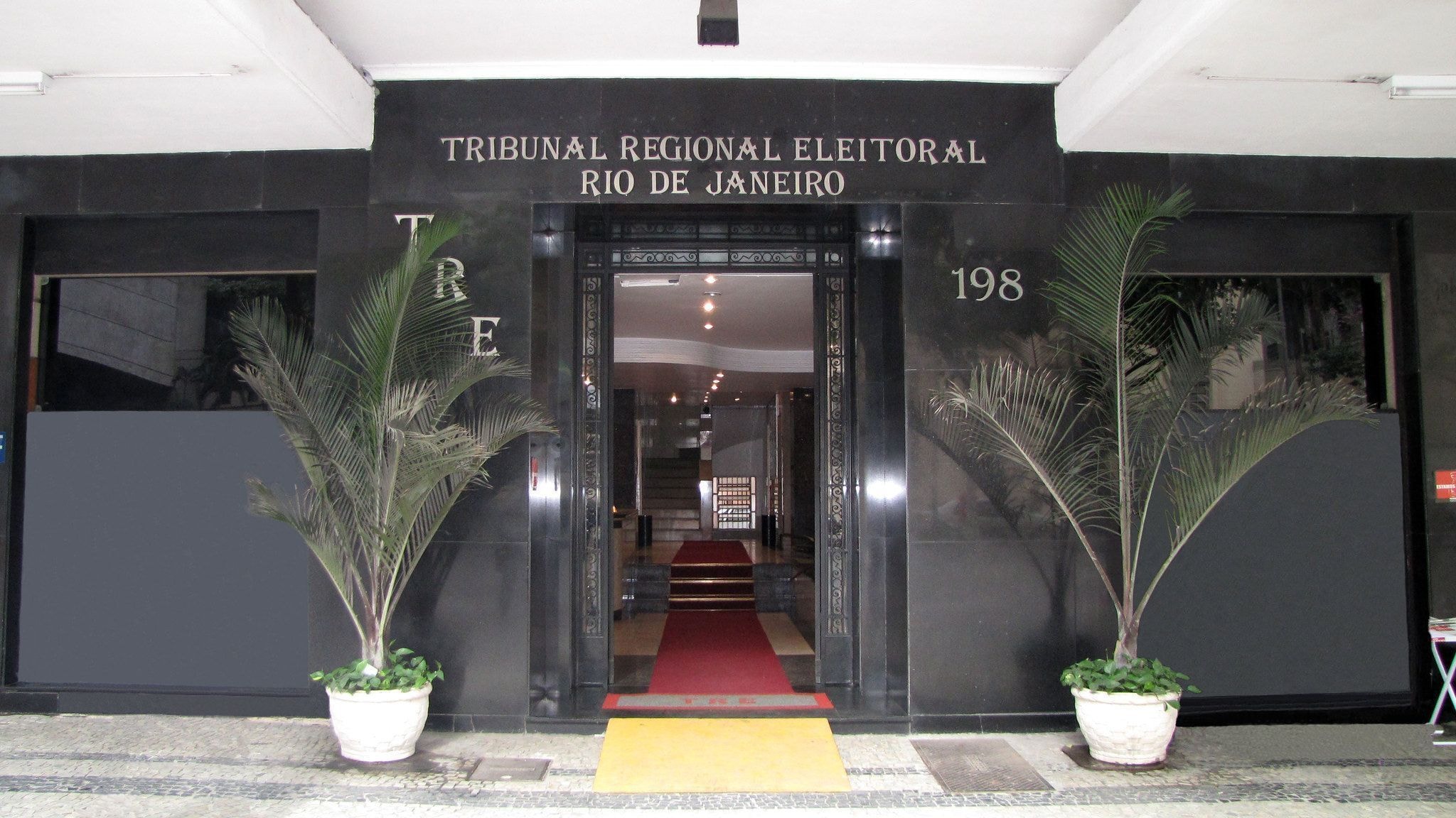 Atlas PB: Ribeiro tem 42,4% no 1º turno ao governo; Efraim Filho, 30,9%