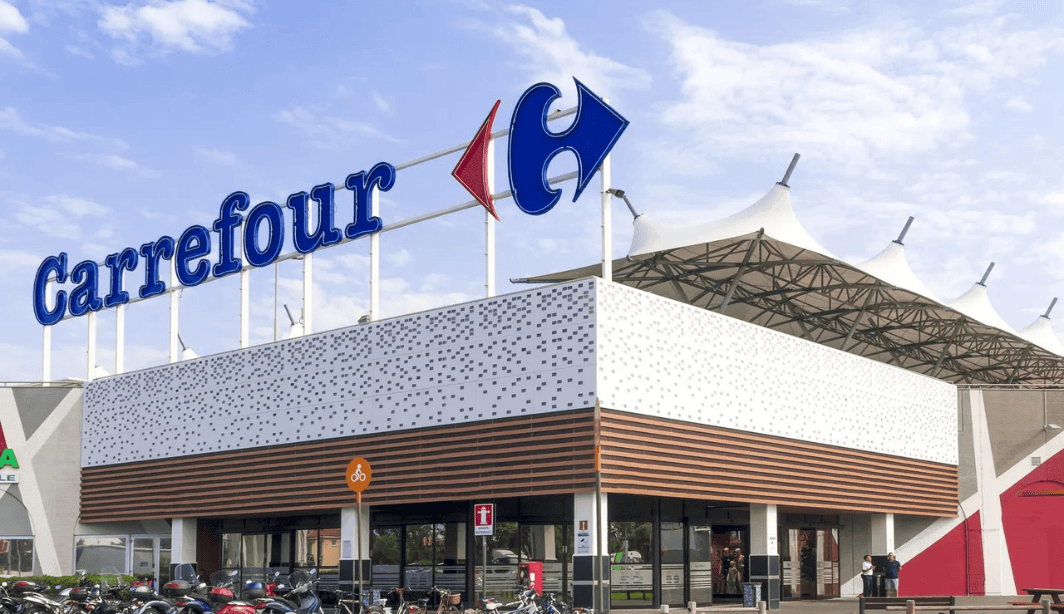 Carrefour notifica ao Cade venda de 22 imóveis a fundo de investimento imobiliário