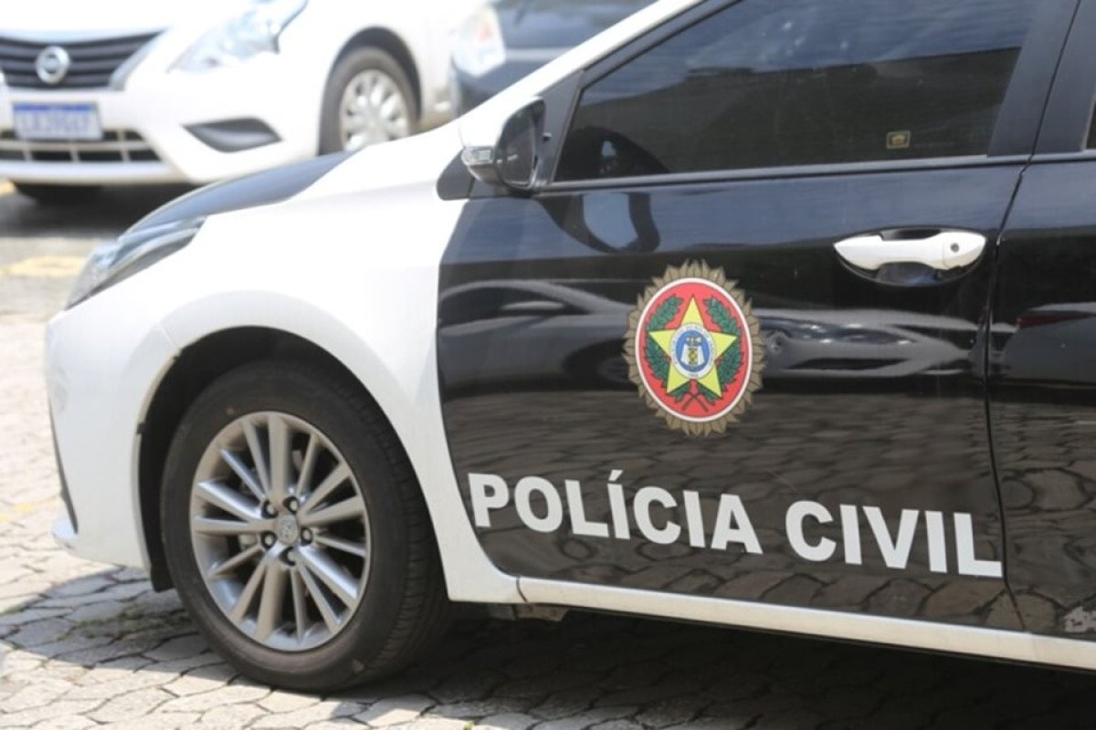 Polícia desmonta grupo que recebia até R$ 10 mil por carro roubado no RJ