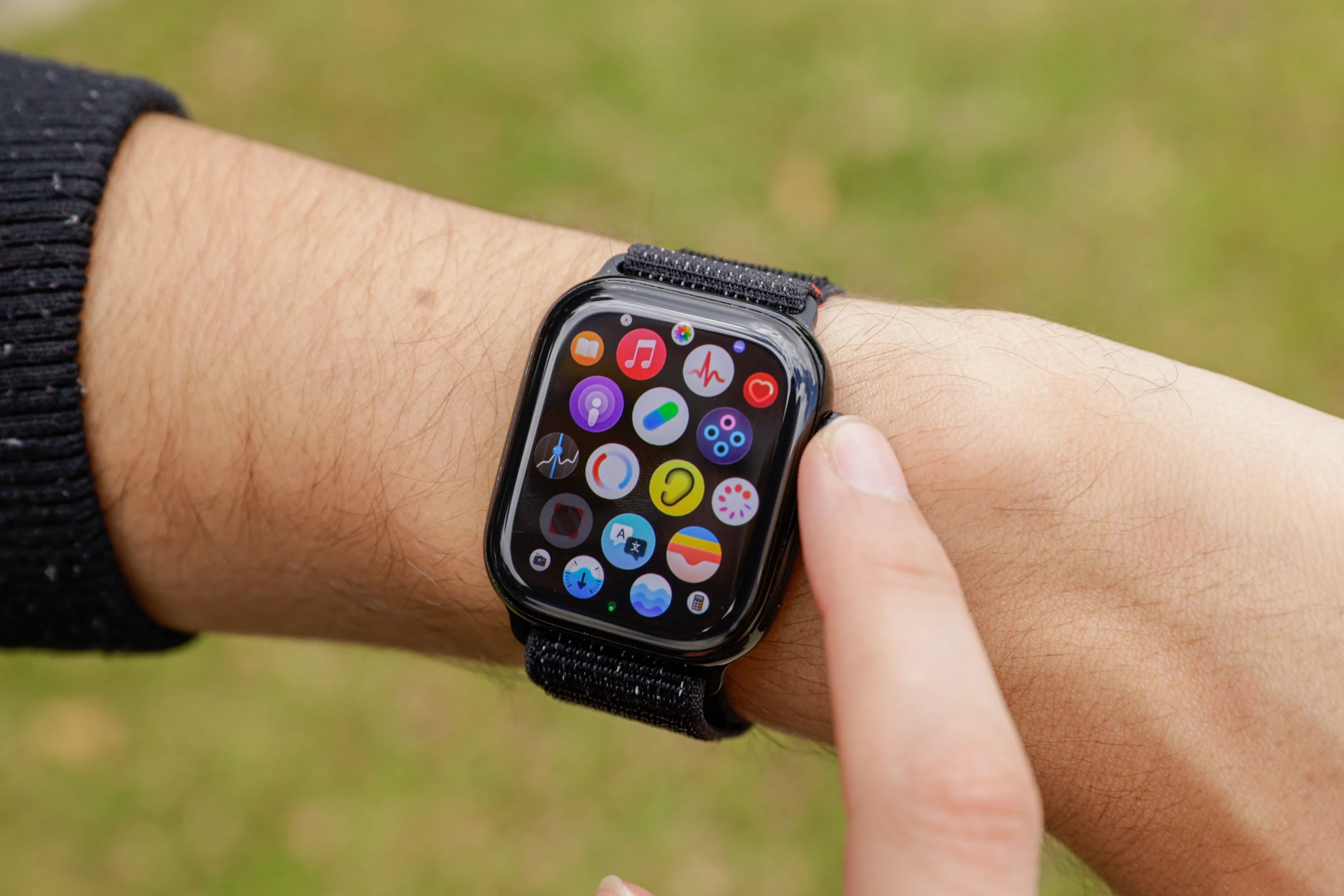 Apple Watch Series 12 vai monitorar frequência cardíaca o dia todo