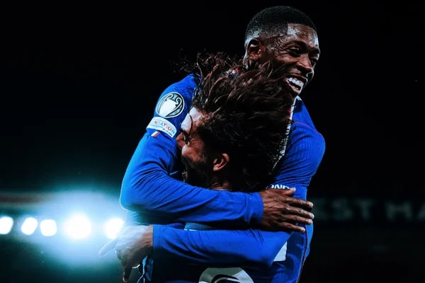 Com hat-trick de Ferran, PSG goleia Slovan Bratislava na Champions League