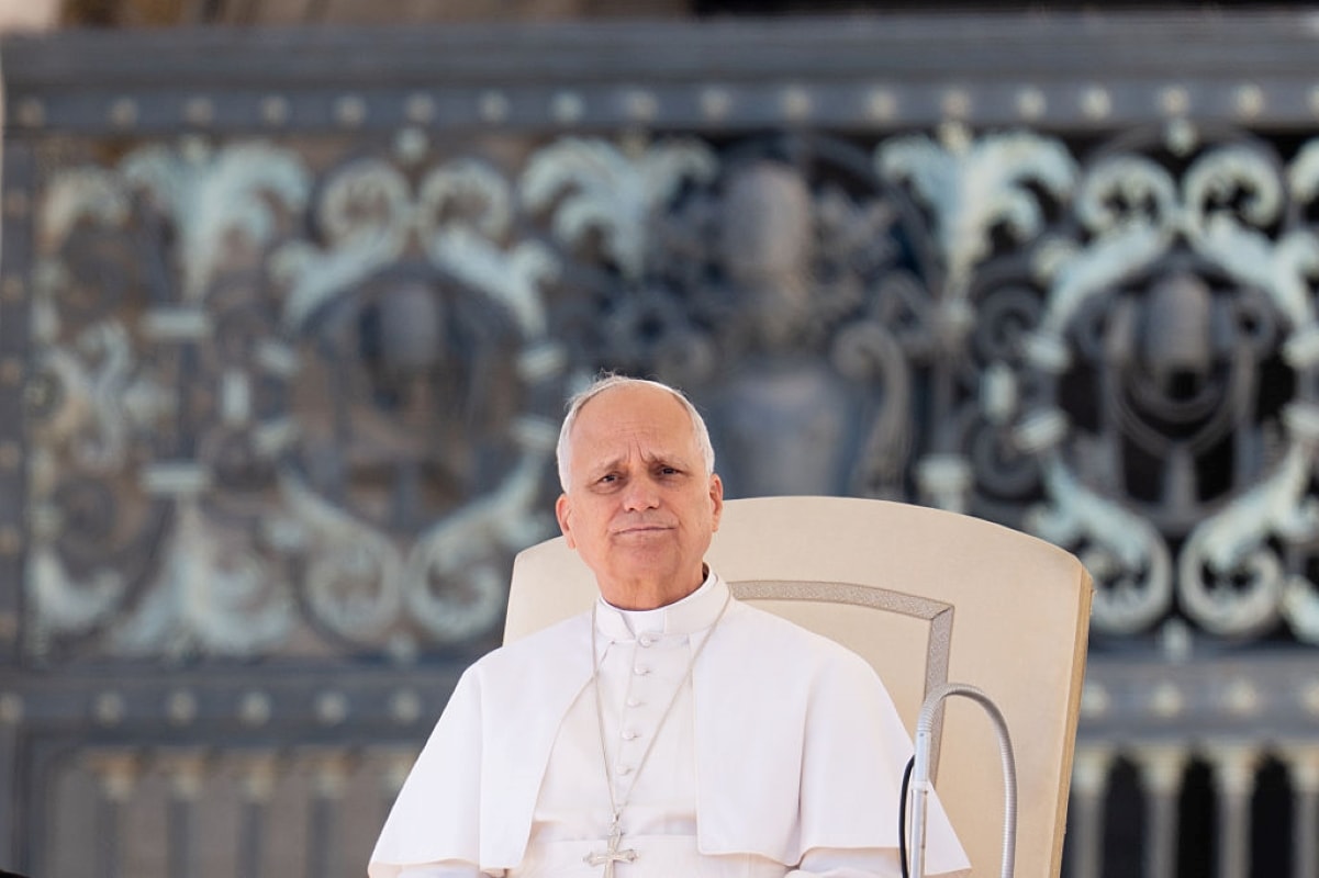 Papa Leão XIV cita Nossa Senhora durante missa em português no Vaticano