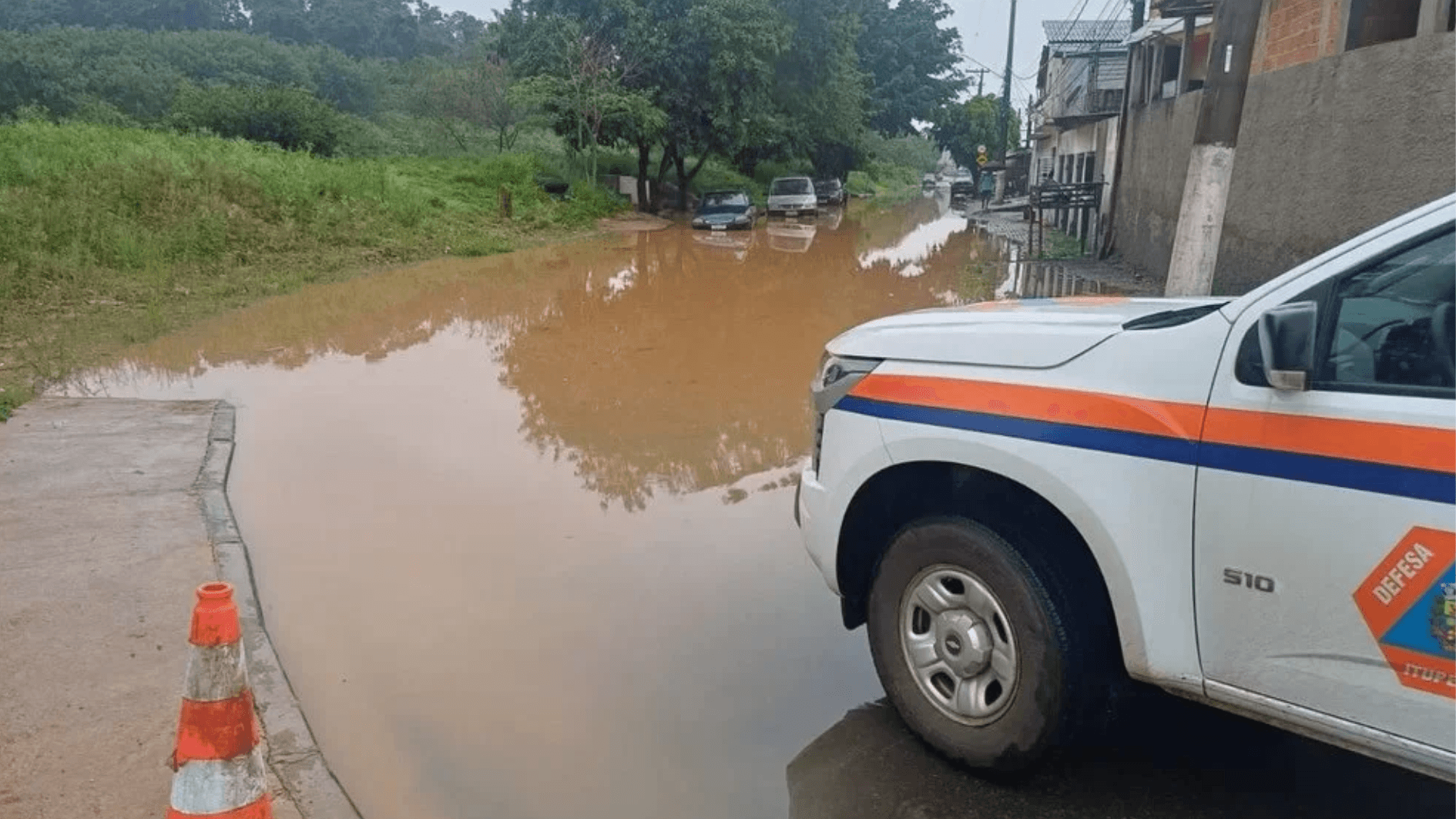 Defesa civil emite alerta para chuva forte em São Paulo