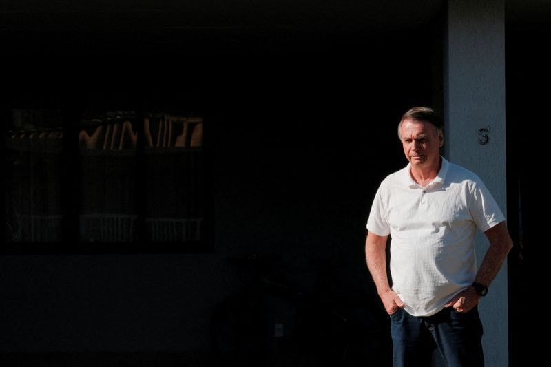 Bolsonaro não está submetido a uma “pena de silêncio”, diz especialista