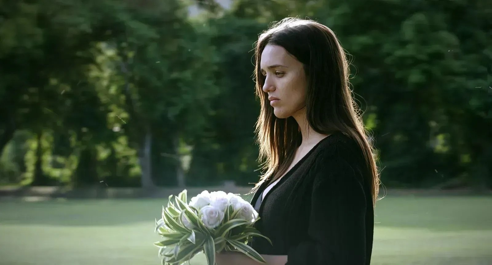 “Verity”, com Anne Hathaway e Dakota Johnson, ganha 1º teaser