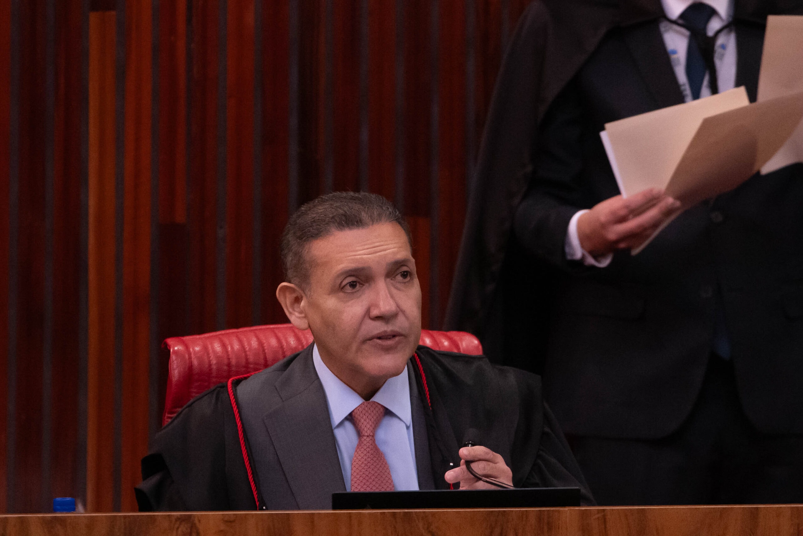 Kassio esclarece mudanças de locais de votação e rebate desinformação