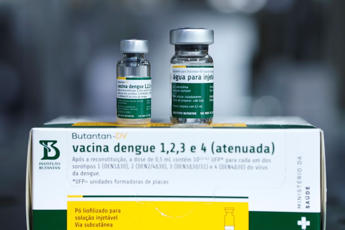 Vacina da dengue do Butantan: Saúde alerta a vacinados nos últimos 21 dias