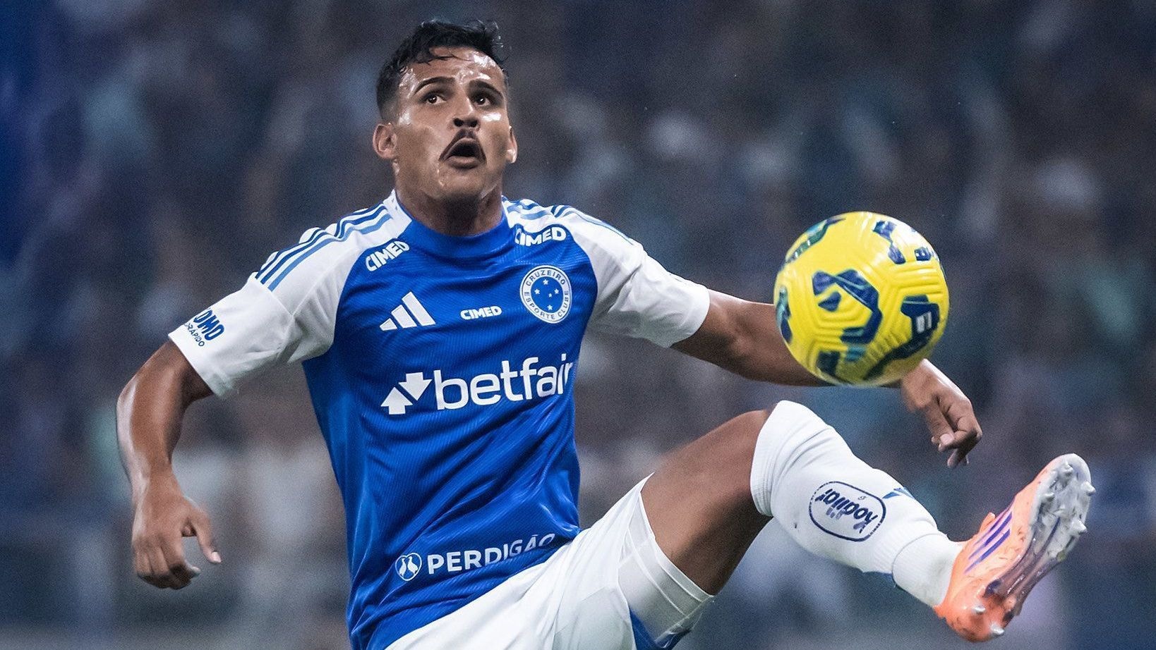 Cruzeiro tem interesse na contratação de Wesley, ex-Corinthians