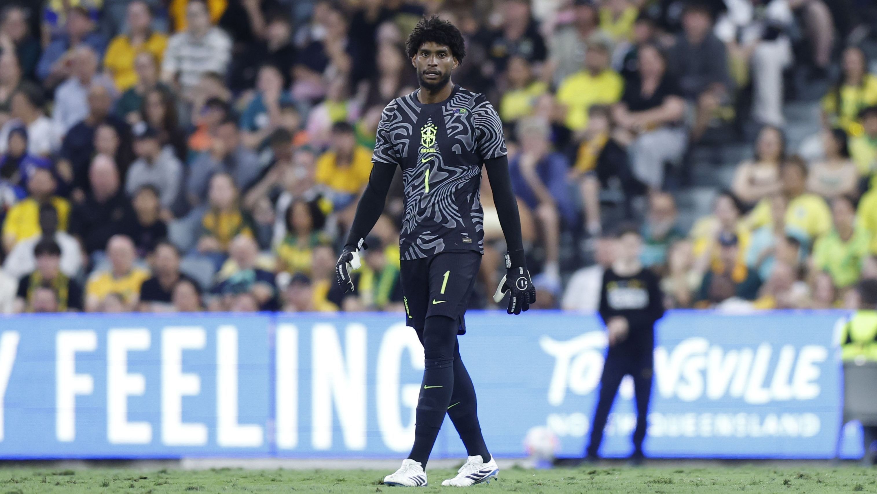 Rayan salva no fim, e Brasil só empata com Austrália em amistoso pós-Copa