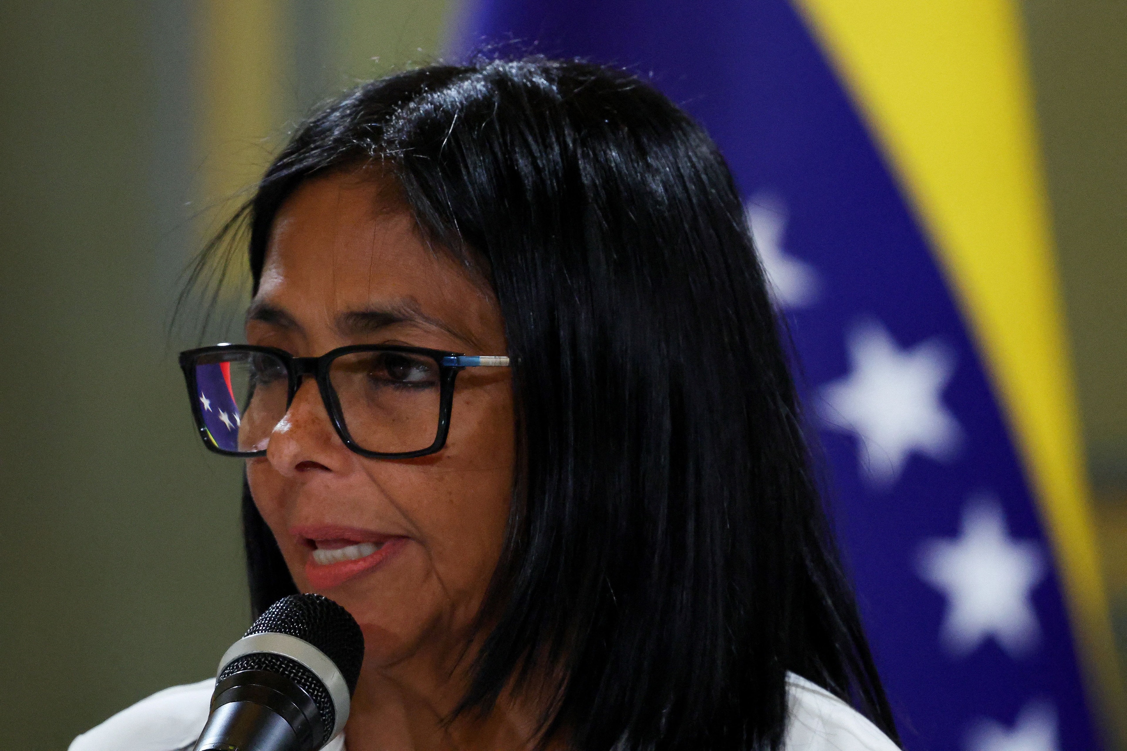 “Presidência imperial” de Trump preocupa, diz professor Eduardo Mello