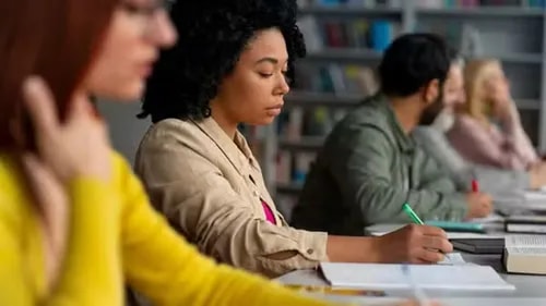 Enem 2026: prorrogadas inscrições para curso preparatório em Salvador