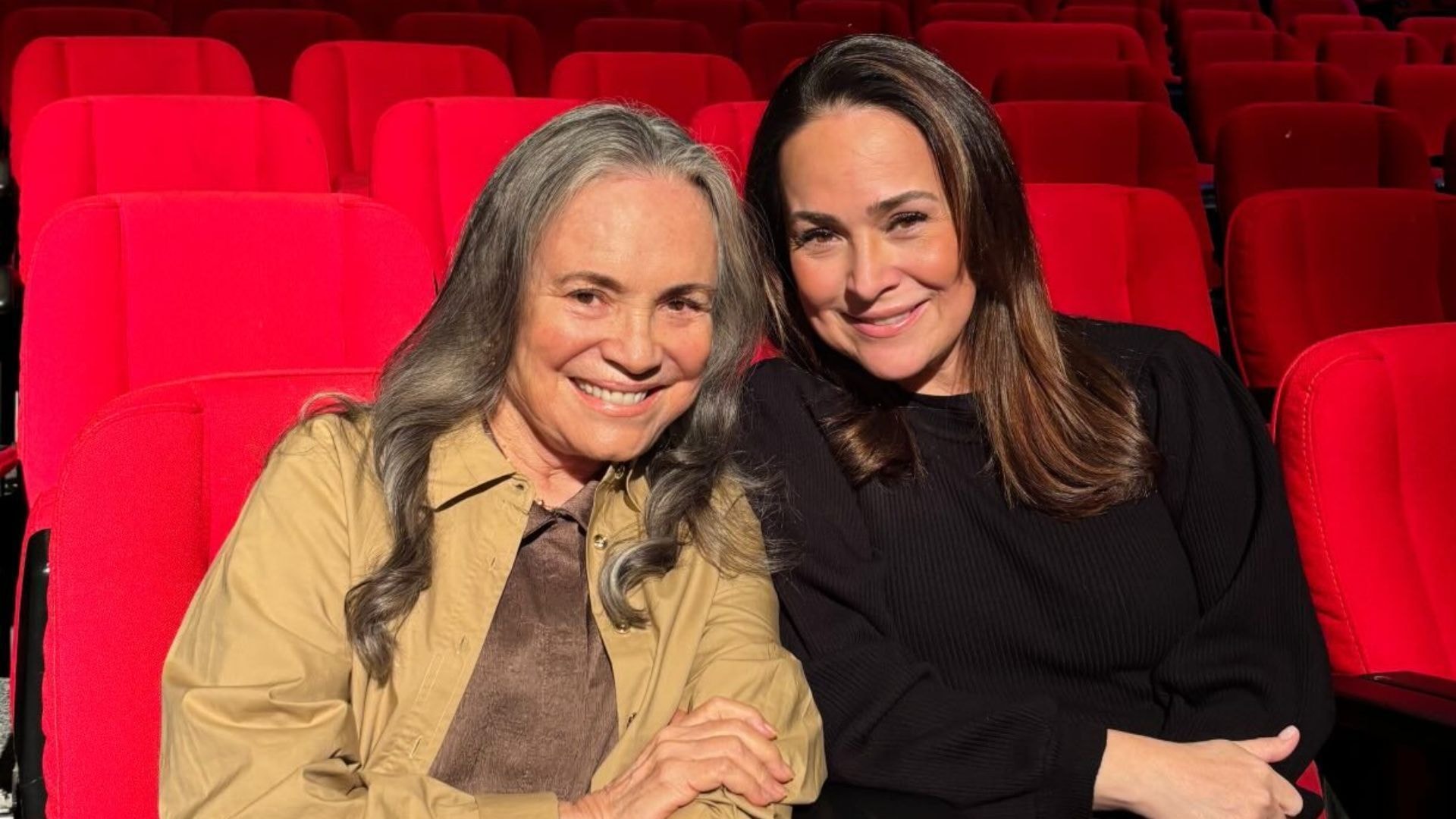 Patrícia Poeta celebra ao ter nome em ranking de apresentadores queridos
