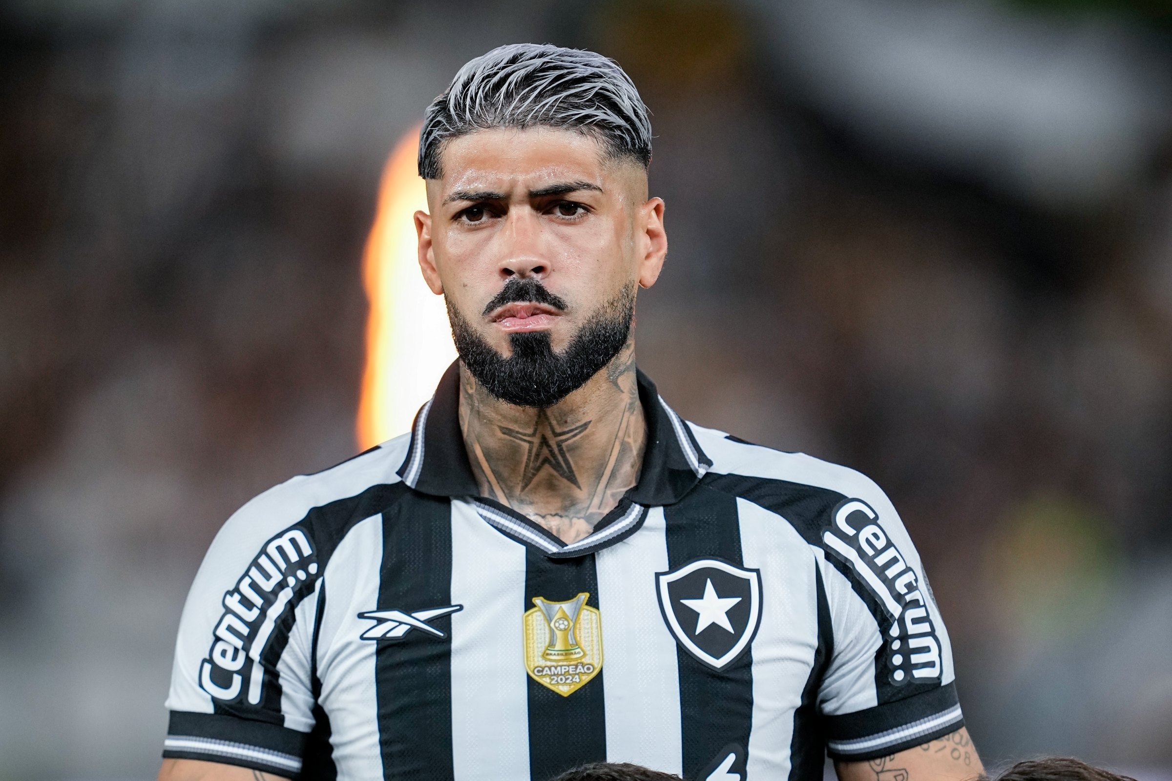 Barboza desabafa após críticas em meio a possível ida ao Palmeiras