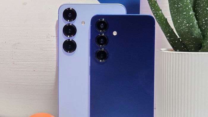 Galaxy S25 Plus cai de preço na Samsung; topo de linha de tela grande em oferta