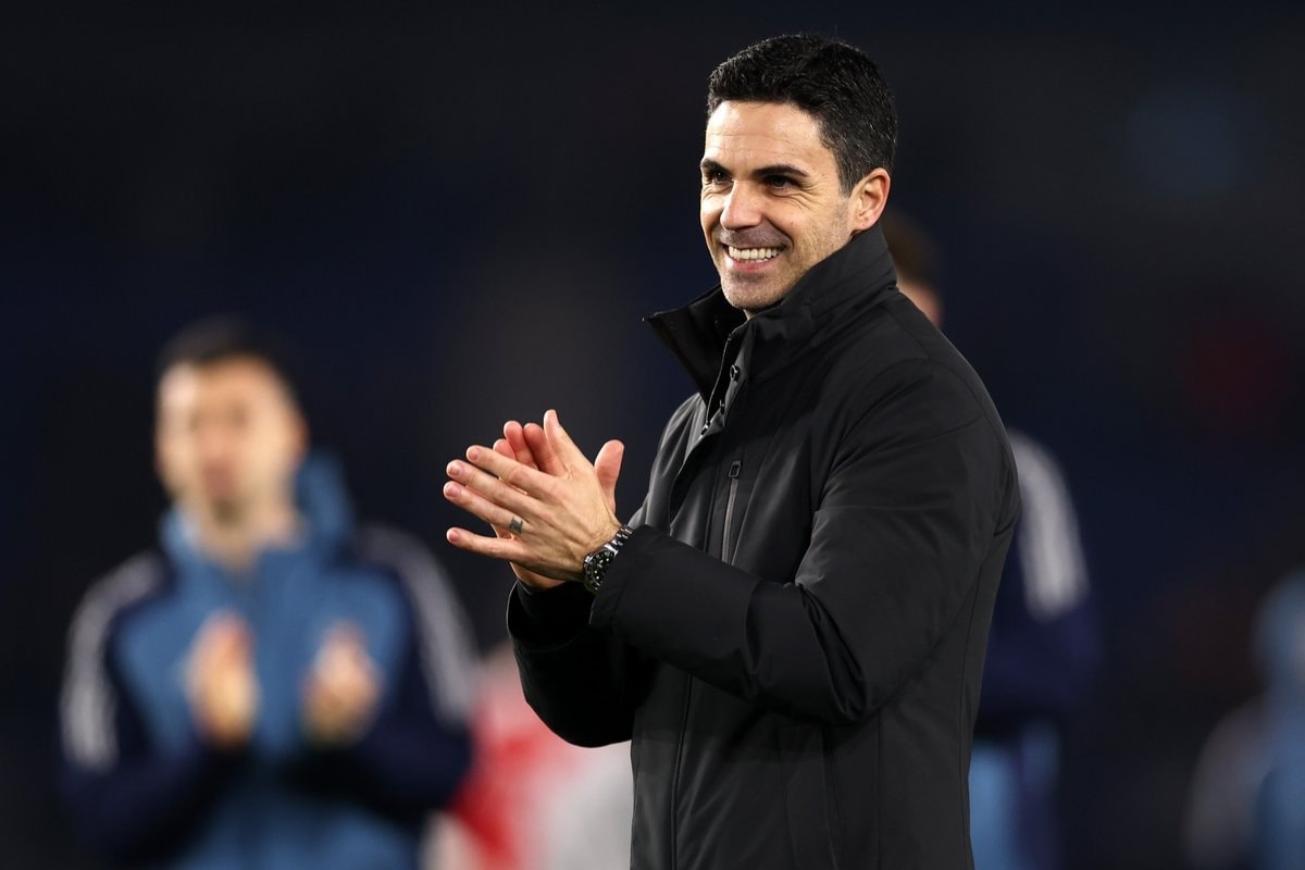 Mikel Arteta é eleito o melhor técnico da Premier League após título