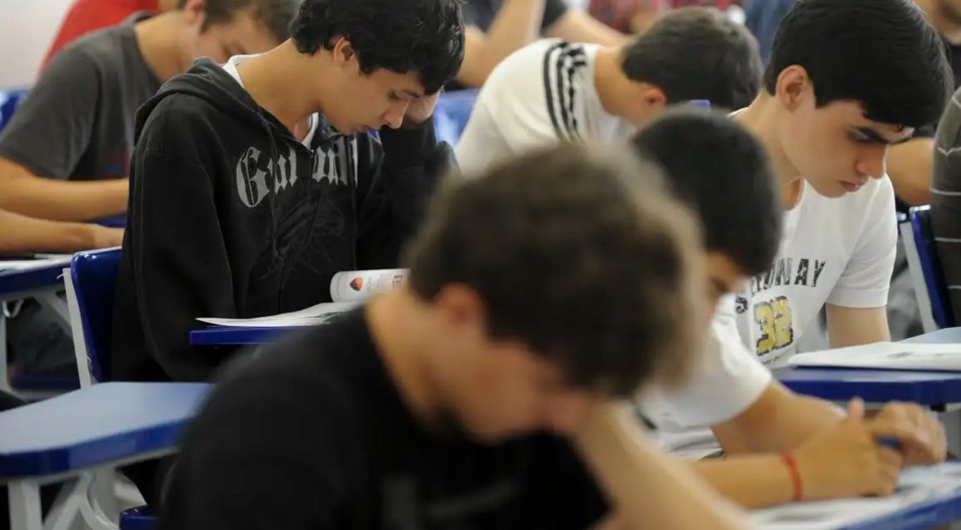 Centro Paula Souza abre inscrições para bolsas de intercâmbio no exterior