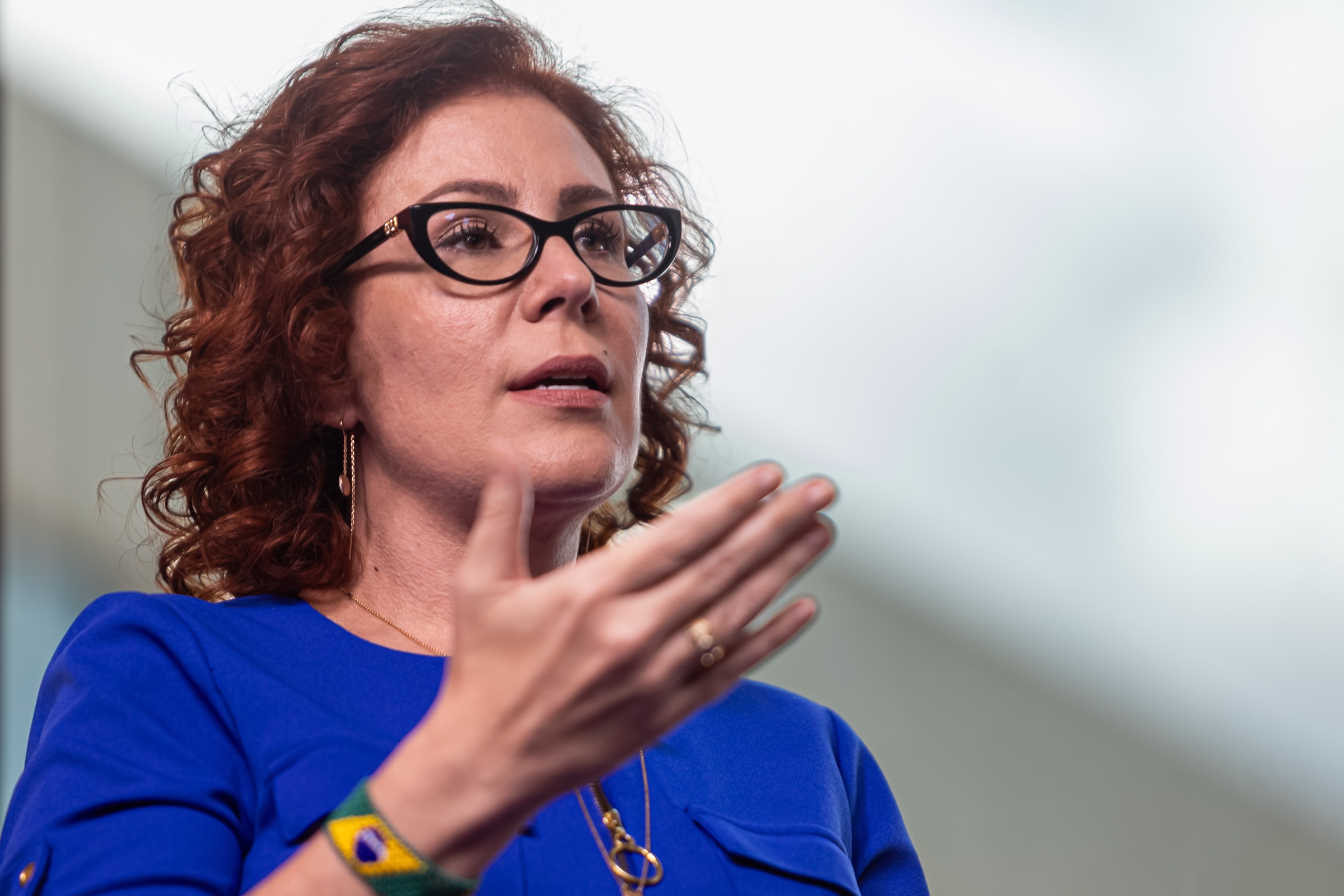 Carla Zambelli está em liberdade na Itália: "Vitória foi de Deus". Veja vídeo