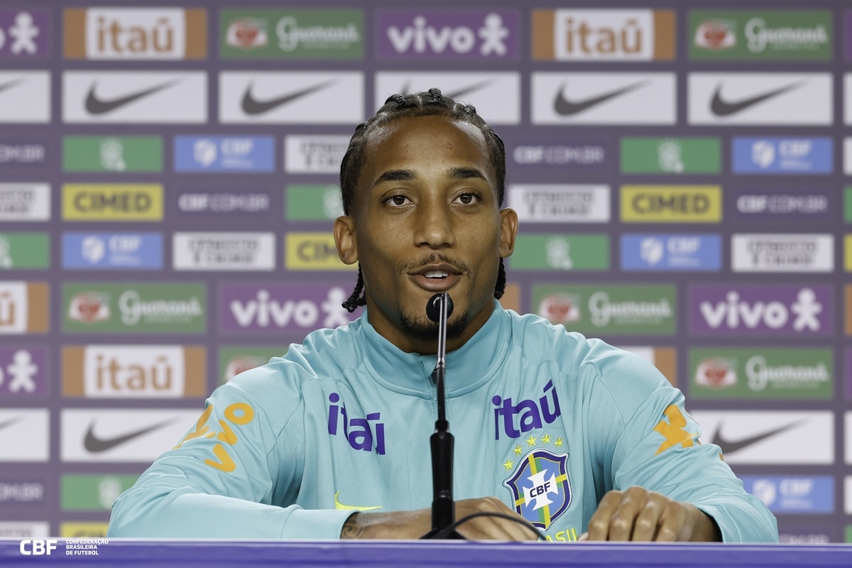 Antes da convocação, João Pedro defendeu Neymar na Copa do Mundo